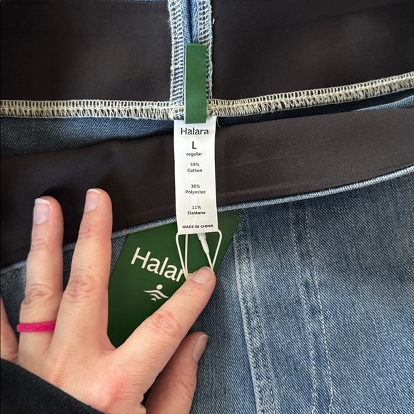 HALARA Classic Blue Wide Leg Denim Jeans 👖 - Picture 3 of 4